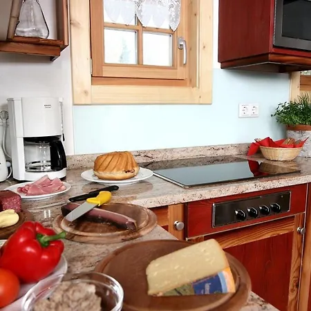 Dom wakacyjny Alpine-lodges Lisa Sauerwald