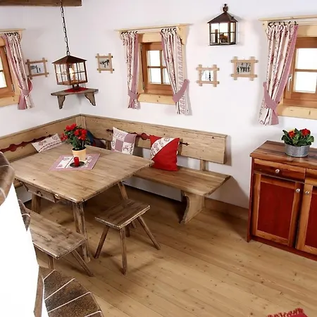 Alpine-lodges Lisa Dom wakacyjny Sauerwald